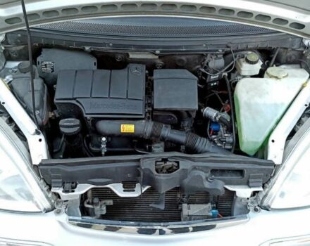 Сірий Мерседес А клас, об'ємом двигуна 1.6 л та пробігом 235 тис. км за 4400 $, фото 2 на Automoto.ua