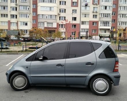 Сірий Мерседес А клас, об'ємом двигуна 1.6 л та пробігом 225 тис. км за 3650 $, фото 3 на Automoto.ua