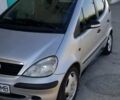 Сірий Мерседес А клас, об'ємом двигуна 1.7 л та пробігом 292 тис. км за 3889 $, фото 7 на Automoto.ua