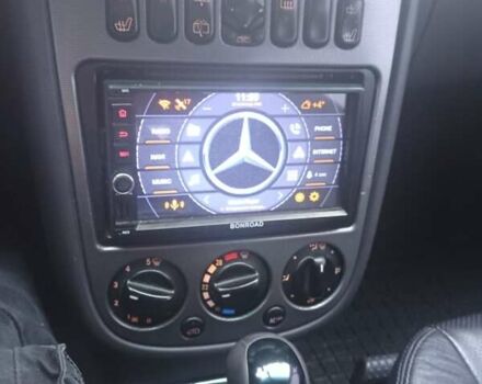 Серый Мерседес А класс, объемом двигателя 1.6 л и пробегом 200 тыс. км за 4500 $, фото 6 на Automoto.ua