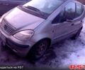 Серый Мерседес А класс, объемом двигателя 1.7 л и пробегом 250 тыс. км за 1000 $, фото 1 на Automoto.ua