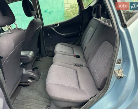 Серый Мерседес А класс, объемом двигателя 1.6 л и пробегом 278 тыс. км за 2500 $, фото 8 на Automoto.ua