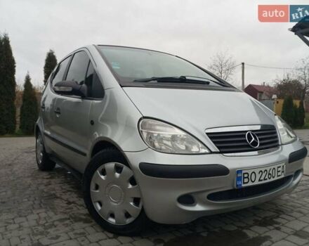 Серый Мерседес А класс, объемом двигателя 1.7 л и пробегом 265 тыс. км за 3555 $, фото 5 на Automoto.ua