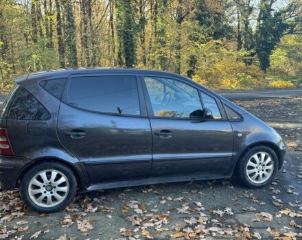 Сірий Мерседес А клас, об'ємом двигуна 1.7 л та пробігом 280 тис. км за 3200 $, фото 7 на Automoto.ua