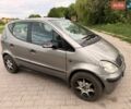 Серый Мерседес А класс, объемом двигателя 1.7 л и пробегом 290 тыс. км за 4400 $, фото 2 на Automoto.ua