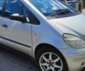 Сірий Мерседес А клас, об'ємом двигуна 1.6 л та пробігом 172 тис. км за 4600 $, фото 1 на Automoto.ua