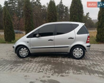 Серый Мерседес А класс, объемом двигателя 1.7 л и пробегом 265 тыс. км за 3555 $, фото 12 на Automoto.ua