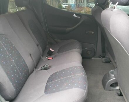 Сірий Мерседес А клас, об'ємом двигуна 1.6 л та пробігом 225 тис. км за 3650 $, фото 13 на Automoto.ua