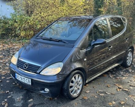 Сірий Мерседес А клас, об'ємом двигуна 1.7 л та пробігом 280 тис. км за 3200 $, фото 2 на Automoto.ua