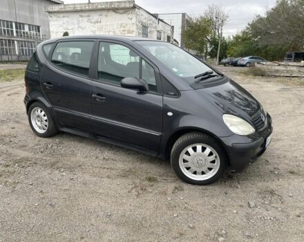 Мерседес А класс 2003 в Кременчуге на Automoto.ua Серый Мерседес А класс, объемом двигателя 1.6 л и пробегом 202 тыс. км за 3600 $, фото 3 на Automoto.ua