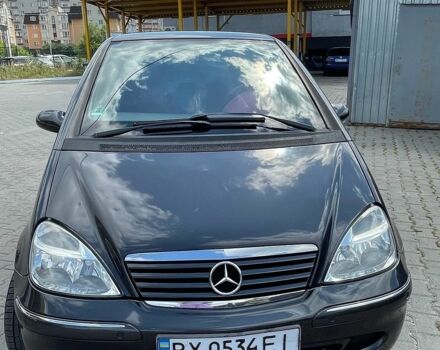 Сірий Мерседес А клас, об'ємом двигуна 1.6 л та пробігом 123 тис. км за 5000 $, фото 2 на Automoto.ua