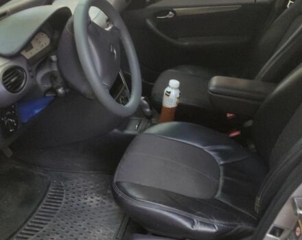 Серый Мерседес А класс, объемом двигателя 1.7 л и пробегом 855 тыс. км за 2500 $, фото 2 на Automoto.ua