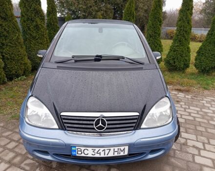 Серый Мерседес А класс, объемом двигателя 1.7 л и пробегом 300 тыс. км за 2500 $, фото 1 на Automoto.ua