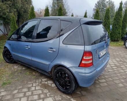 Серый Мерседес А класс, объемом двигателя 1.7 л и пробегом 300 тыс. км за 2500 $, фото 4 на Automoto.ua