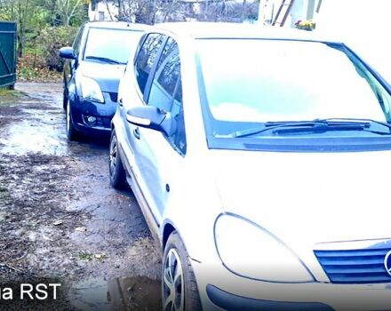 Сірий Мерседес А клас, об'ємом двигуна 1.4 л та пробігом 200 тис. км за 3000 $, фото 2 на Automoto.ua