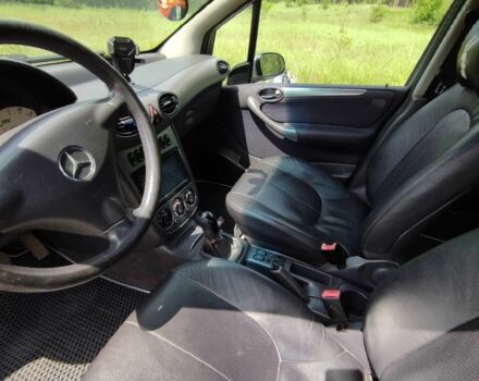 Сірий Мерседес А клас, об'ємом двигуна 1.7 л та пробігом 307 тис. км за 3700 $, фото 7 на Automoto.ua