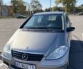 Серый Мерседес А класс, объемом двигателя 2 л и пробегом 244 тыс. км за 3900 $, фото 9 на Automoto.ua