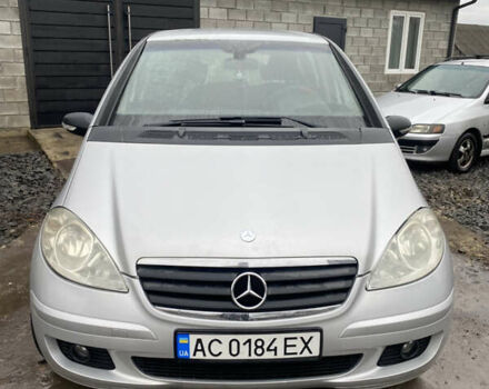 Сірий Мерседес А клас, об'ємом двигуна 1.99 л та пробігом 270 тис. км за 3350 $, фото 2 на Automoto.ua