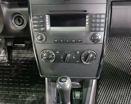 Сірий Мерседес А клас, об'ємом двигуна 1.5 л та пробігом 300 тис. км за 4300 $, фото 6 на Automoto.ua