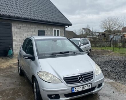 Сірий Мерседес А клас, об'ємом двигуна 2 л та пробігом 270 тис. км за 3350 $, фото 1 на Automoto.ua