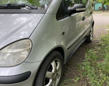 Сірий Мерседес А клас, об'ємом двигуна 1.7 л та пробігом 278 тис. км за 2000 $, фото 5 на Automoto.ua
