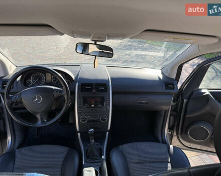 Сірий Мерседес А клас, об'ємом двигуна 2.04 л та пробігом 160 тис. км за 4900 $, фото 16 на Automoto.ua