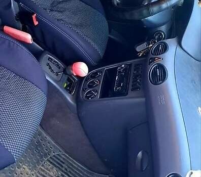 Сірий Мерседес А клас, об'ємом двигуна 1.4 л та пробігом 200 тис. км за 3000 $, фото 4 на Automoto.ua