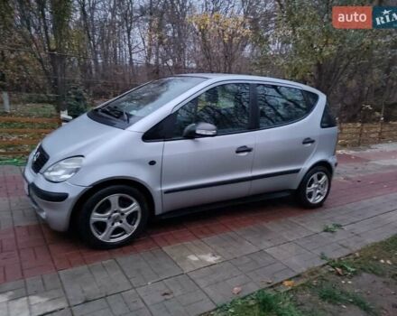 Серый Мерседес А класс, объемом двигателя 1.69 л и пробегом 172 тыс. км за 4500 $, фото 7 на Automoto.ua