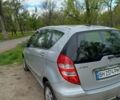 Серый Мерседес А класс, объемом двигателя 2 л и пробегом 151 тыс. км за 5900 $, фото 2 на Automoto.ua