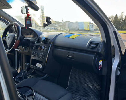 Серый Мерседес А класс, объемом двигателя 1.99 л и пробегом 310 тыс. км за 2800 $, фото 14 на Automoto.ua