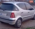 Серый Мерседес А класс, объемом двигателя 1.69 л и пробегом 175 тыс. км за 3000 $, фото 2 на Automoto.ua
