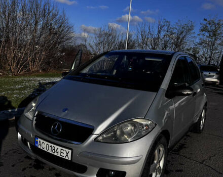 Серый Мерседес А класс, объемом двигателя 1.99 л и пробегом 310 тыс. км за 2800 $, фото 2 на Automoto.ua