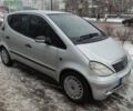 Серый Мерседес А класс, объемом двигателя 1.69 л и пробегом 368 тыс. км за 3500 $, фото 4 на Automoto.ua
