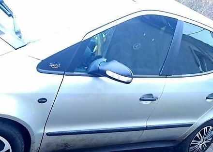 Сірий Мерседес А клас, об'ємом двигуна 1.4 л та пробігом 200 тис. км за 3000 $, фото 3 на Automoto.ua