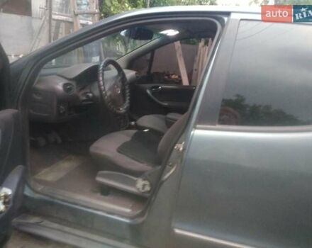 Мерседес А класс 2004 в Николаеве на Automoto.ua Серый Мерседес А класс, объемом двигателя 1.9 л и пробегом 250 тыс. км за 2800 $, фото 4 на Automoto.ua