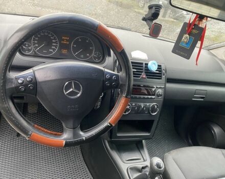 Сірий Мерседес А клас, об'ємом двигуна 2 л та пробігом 270 тис. км за 3350 $, фото 5 на Automoto.ua