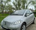 Сірий Мерседес А клас, об'ємом двигуна 2 л та пробігом 151 тис. км за 5900 $, фото 1 на Automoto.ua