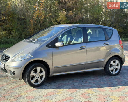 Сірий Мерседес А клас, об'ємом двигуна 2.04 л та пробігом 160 тис. км за 4900 $, фото 1 на Automoto.ua
