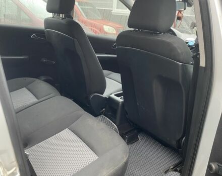 Сірий Мерседес А клас, об'ємом двигуна 2 л та пробігом 270 тис. км за 3350 $, фото 12 на Automoto.ua