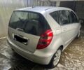 Сірий Мерседес А клас, об'ємом двигуна 2 л та пробігом 255 тис. км за 5000 $, фото 2 на Automoto.ua