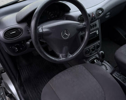 Сірий Мерседес А клас, об'ємом двигуна 1.69 л та пробігом 192 тис. км за 4500 $, фото 11 на Automoto.ua