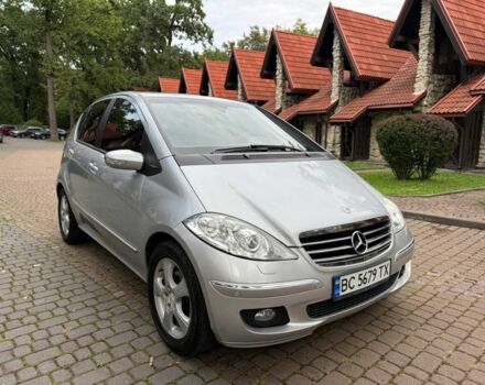 Сірий Мерседес А клас, об'ємом двигуна 1.7 л та пробігом 205 тис. км за 4950 $, фото 2 на Automoto.ua