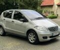 Серый Мерседес А класс, объемом двигателя 1.7 л и пробегом 300 тыс. км за 3950 $, фото 3 на Automoto.ua