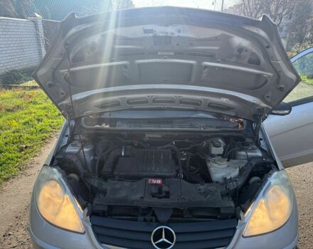 Серый Мерседес А класс, объемом двигателя 1.9 л и пробегом 100 тыс. км за 1950 $, фото 5 на Automoto.ua