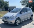 Серый Мерседес А класс, объемом двигателя 2 л и пробегом 250 тыс. км за 4902 $, фото 1 на Automoto.ua
