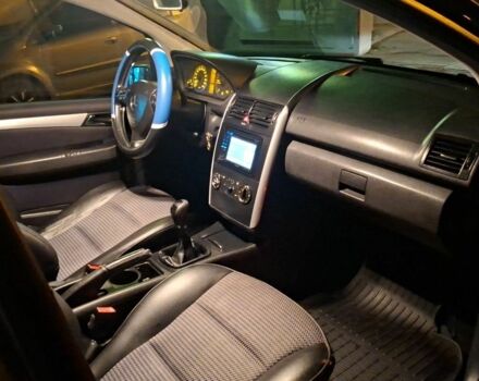 Мерседес А класс 2005 в Киеве на Automoto.ua Серый Мерседес А класс, объемом двигателя 1.7 л и пробегом 2 тыс. км за 2800 $, фото 3 на Automoto.ua