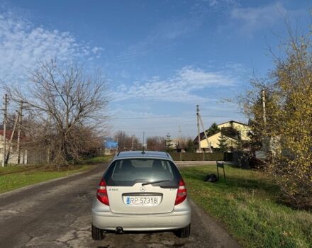 Серый Мерседес А класс, объемом двигателя 1.9 л и пробегом 100 тыс. км за 1950 $, фото 3 на Automoto.ua