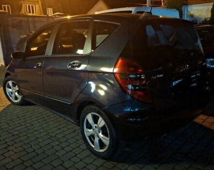 Мерседес А класс 2005 в Киеве на Automoto.ua Серый Мерседес А класс, объемом двигателя 1.7 л и пробегом 2 тыс. км за 2800 $, фото 1 на Automoto.ua