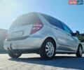 Сірий Мерседес А клас, об'ємом двигуна 2 л та пробігом 276 тис. км за 5550 $, фото 6 на Automoto.ua