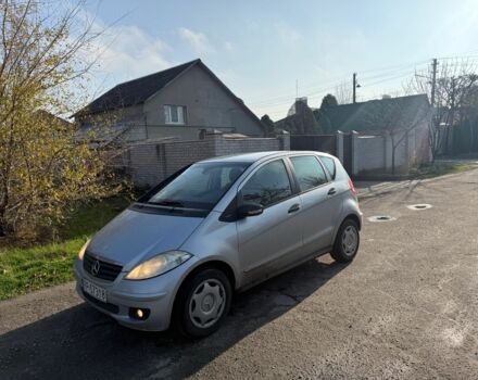 Серый Мерседес А класс, объемом двигателя 1.9 л и пробегом 100 тыс. км за 1950 $, фото 7 на Automoto.ua